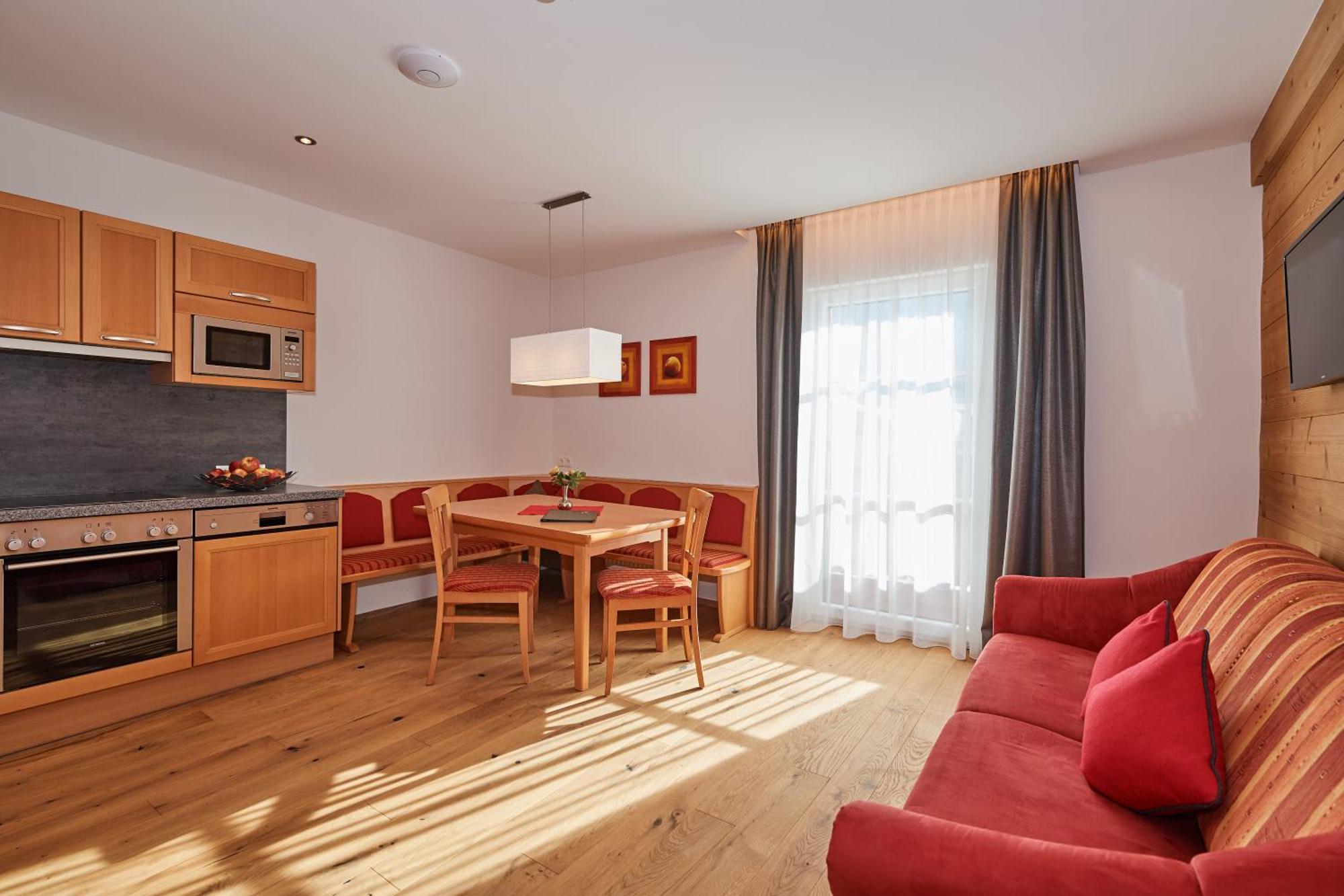 Rainerhof Aparthotel Flachau Phòng bức ảnh